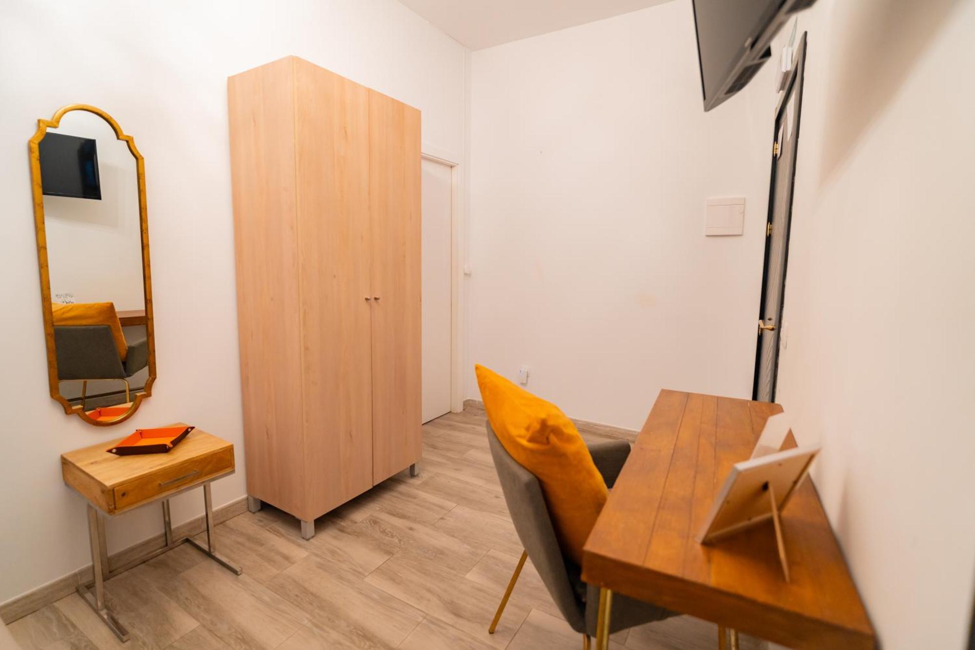 Center Suites San Eloy Sevilha Quarto foto